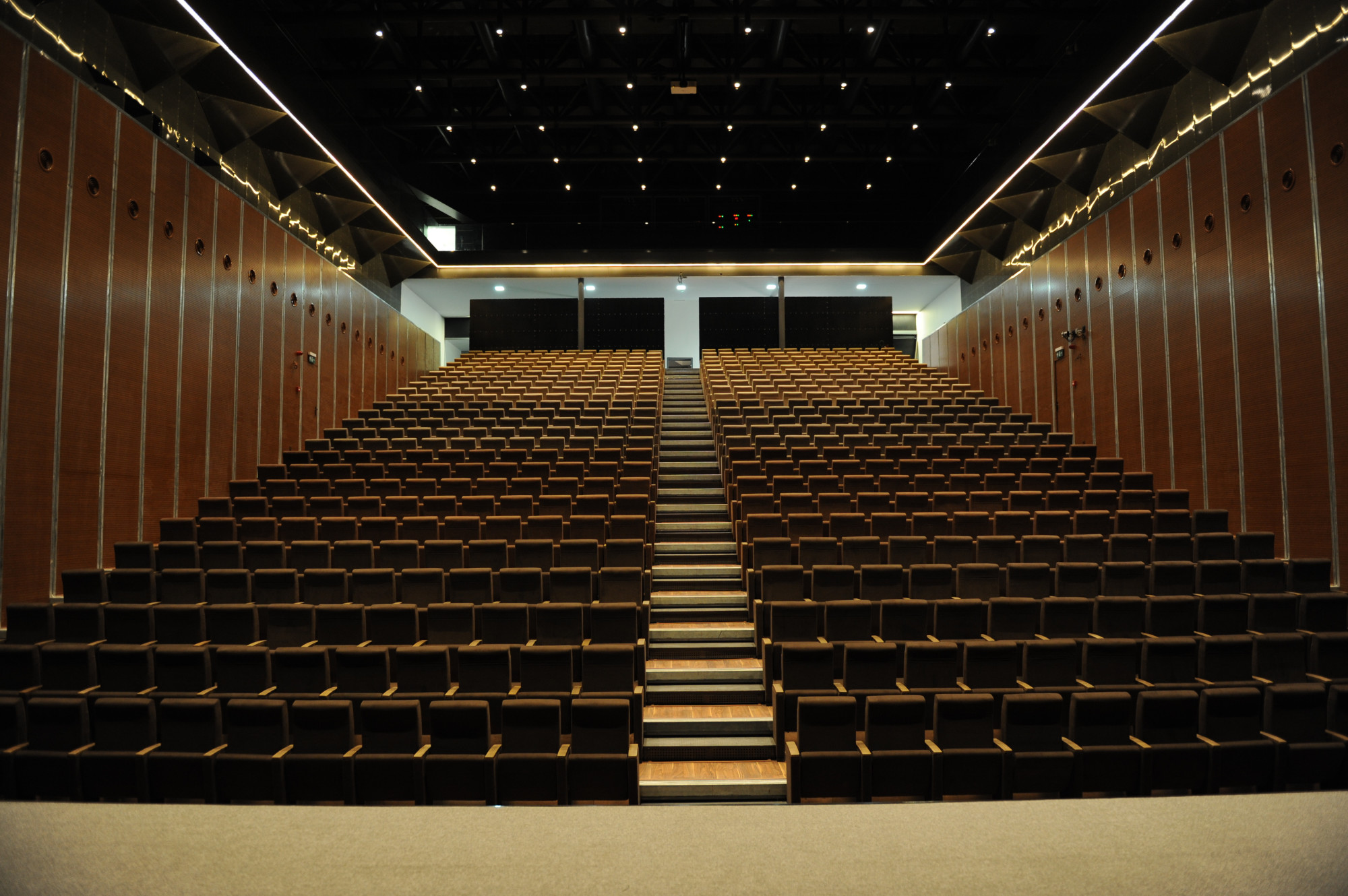 Image of the event venue, 5